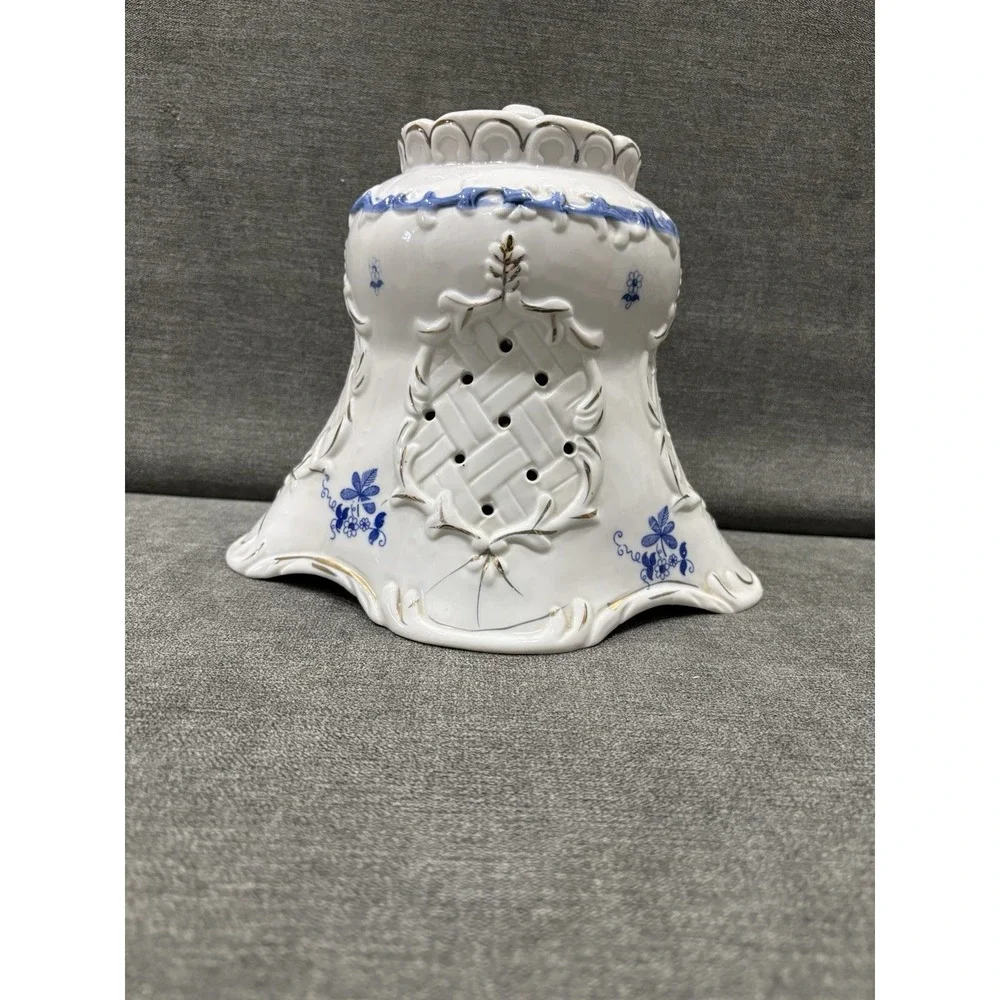 Lampshade Replacement Georgian/Colonial Revival Blue White‎ Courting Couple 7.5